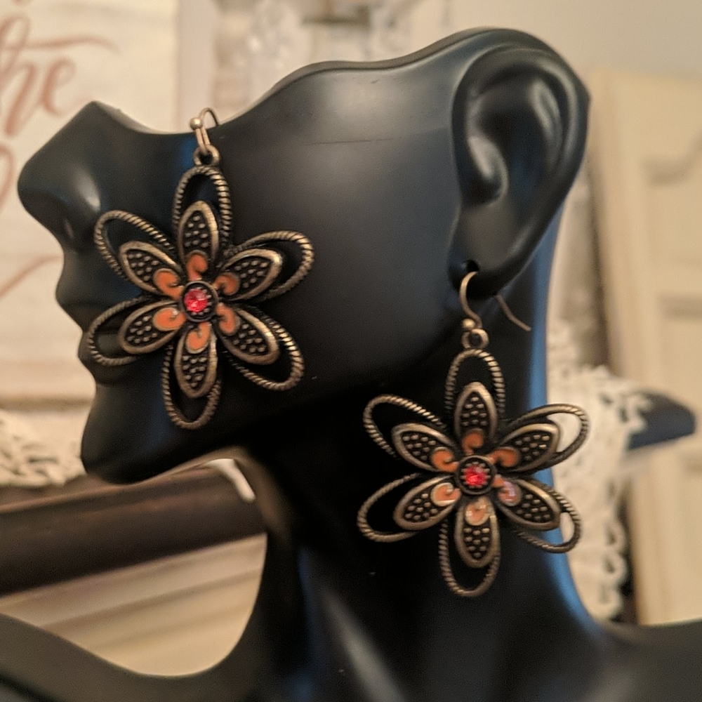 Mixed Metal Stunning Drop Earrings - image 1